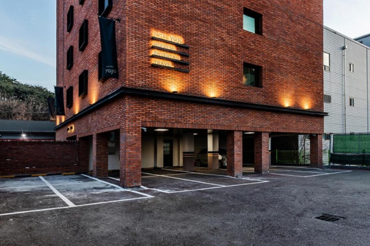 Hotel Yaja Gimhae Exterior photo